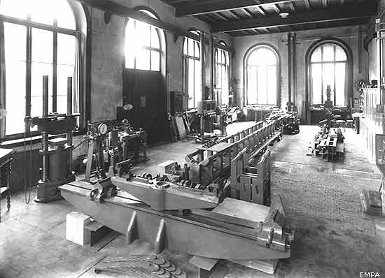 Versuchsraum der Eidg. Materialprüfungsanstalt Zürich, 1892